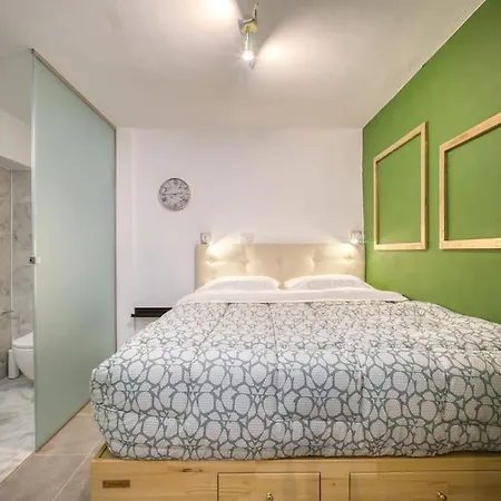 Modern Boutique Atenas